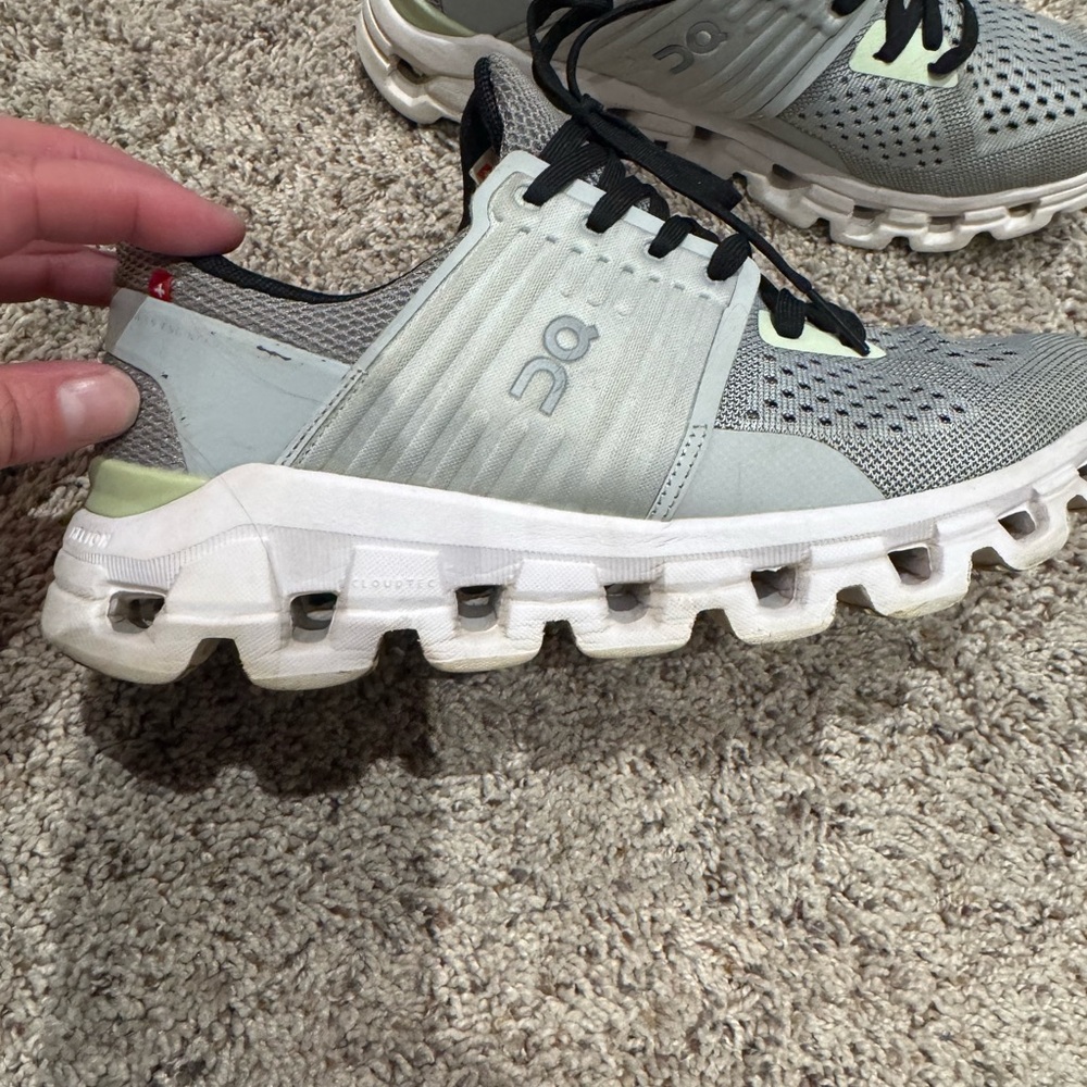 Gray/Black/Lime On Cloud Cloudswift - image 5